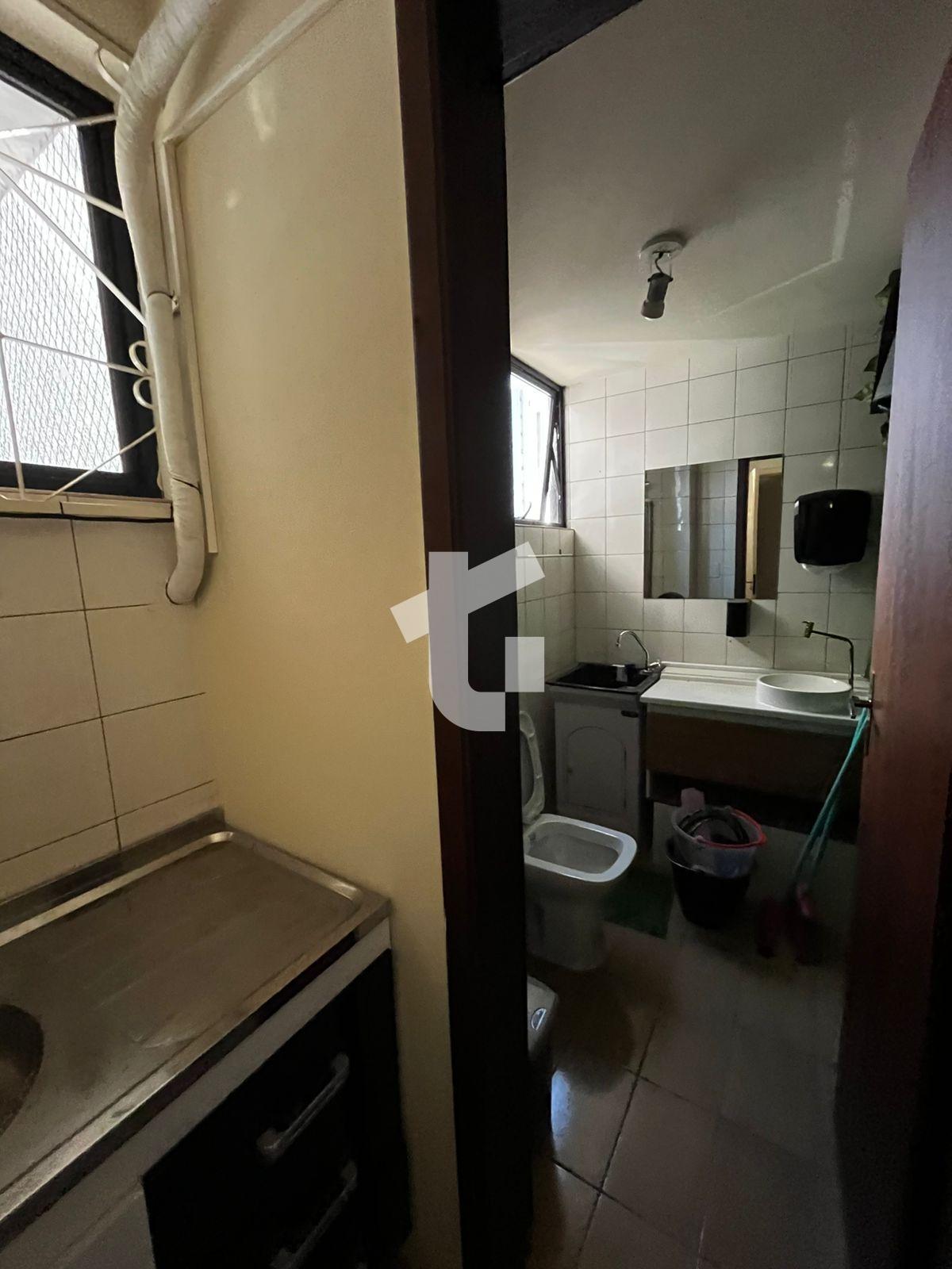 SALA COMERCIAL PARA LOCAÇÃO NO CENTRO COMERCIAL IGUAÇU, PATO B...