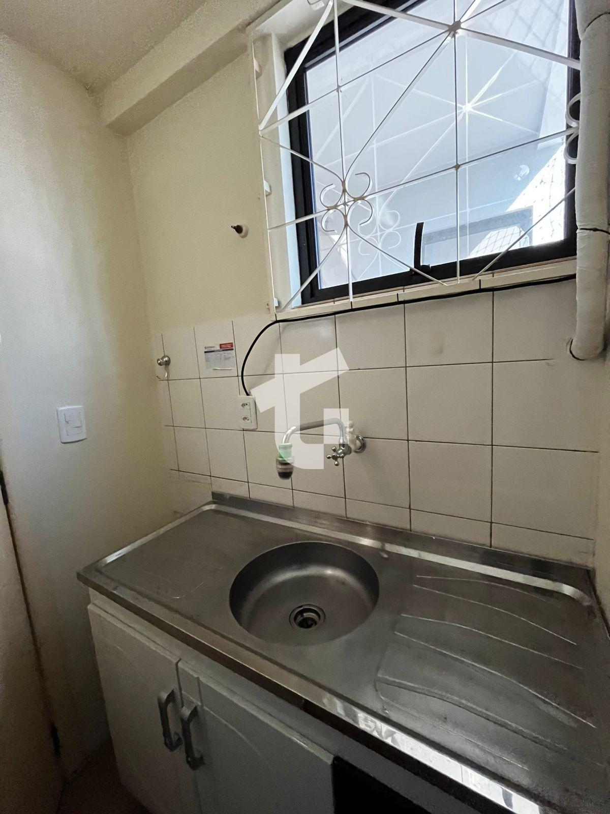 SALA COMERCIAL PARA LOCAÇÃO NO CENTRO COMERCIAL IGUAÇU, PATO B...