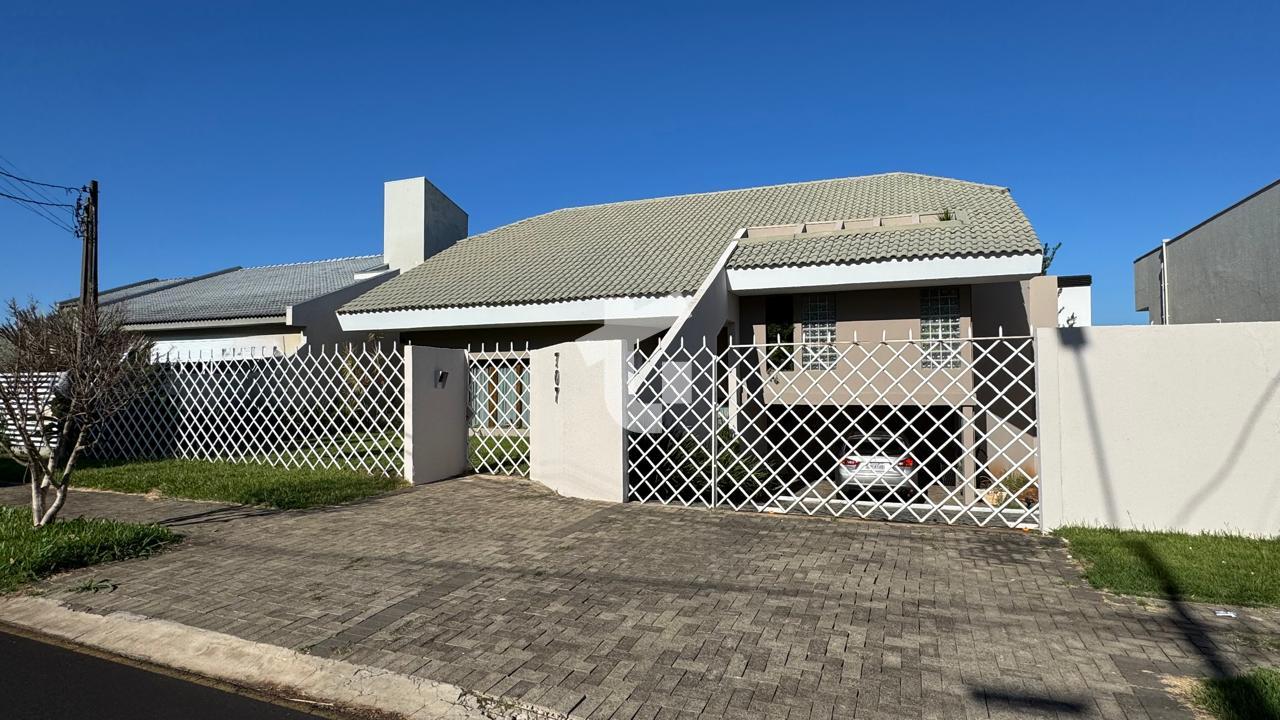 BELÍSSIMA CASA À VENDA NO BAIRRO VILA ISABEL - PATO BRANCO PR.