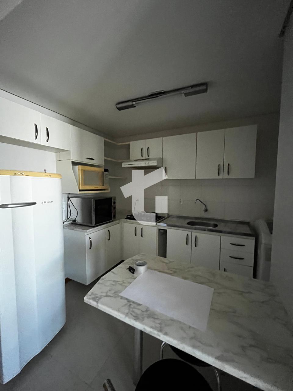 APARTAMENTO   LOFT PARA LOCAÇÃO NO ED. GOLDEN PARK, CENTRO, PA...