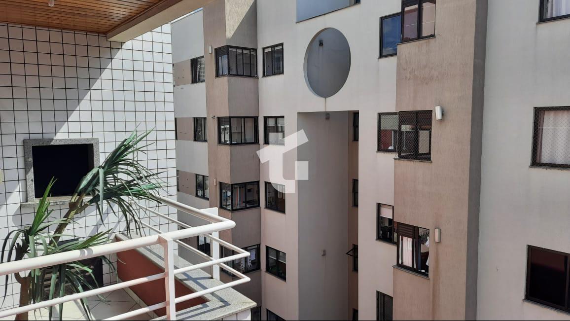 APARTAMENTO SEMI MOBILIADO À VENDA NO ED. ÍMOLA EM PATO BRANCO...