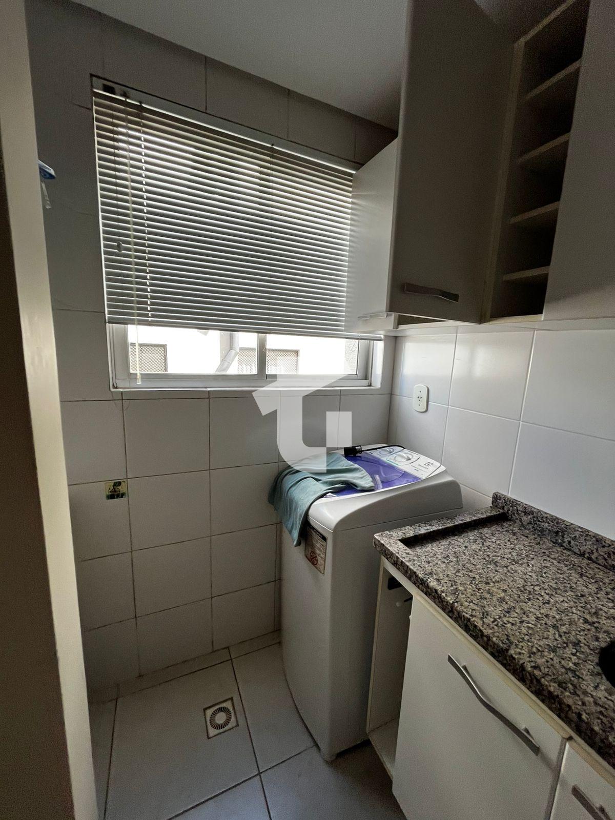 APARTAMENTO MOBILIADO PARA LOCAÇÃO NO CENTRO DE PATO BRANCO - PR