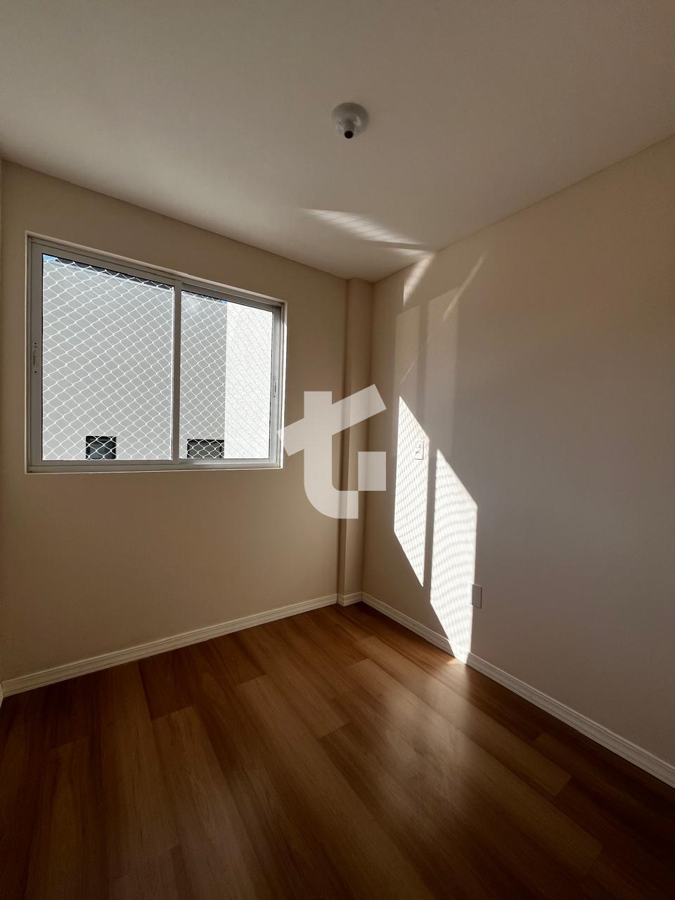 APARTAMENTO SEMIMOBILIADO PARA LOCAÇÃO NO ED. DONA HILDA, PATO...