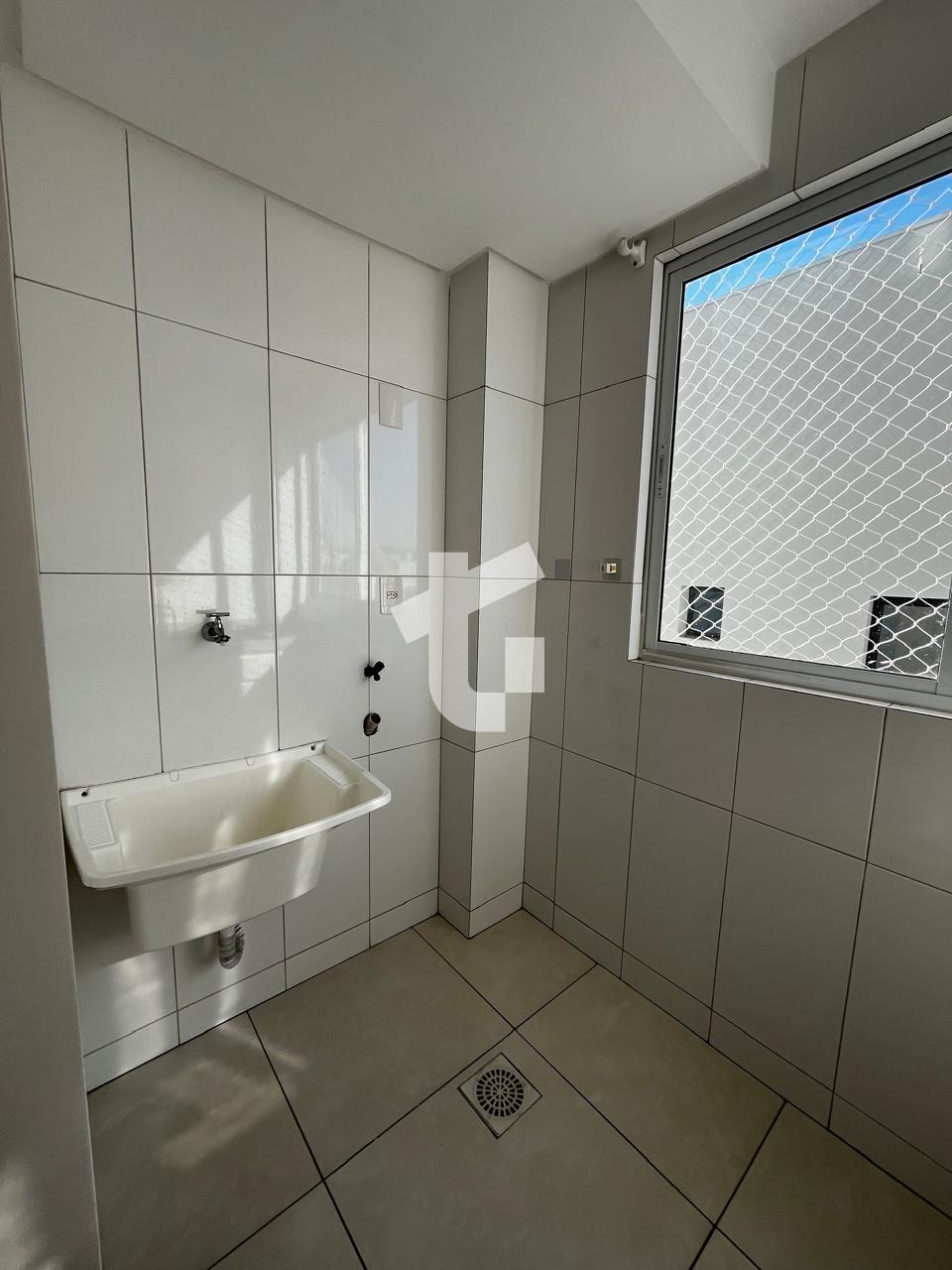 APARTAMENTO SEMIMOBILIADO PARA LOCAO NO ED. DONA HILDA, PATO BRANCO - PR