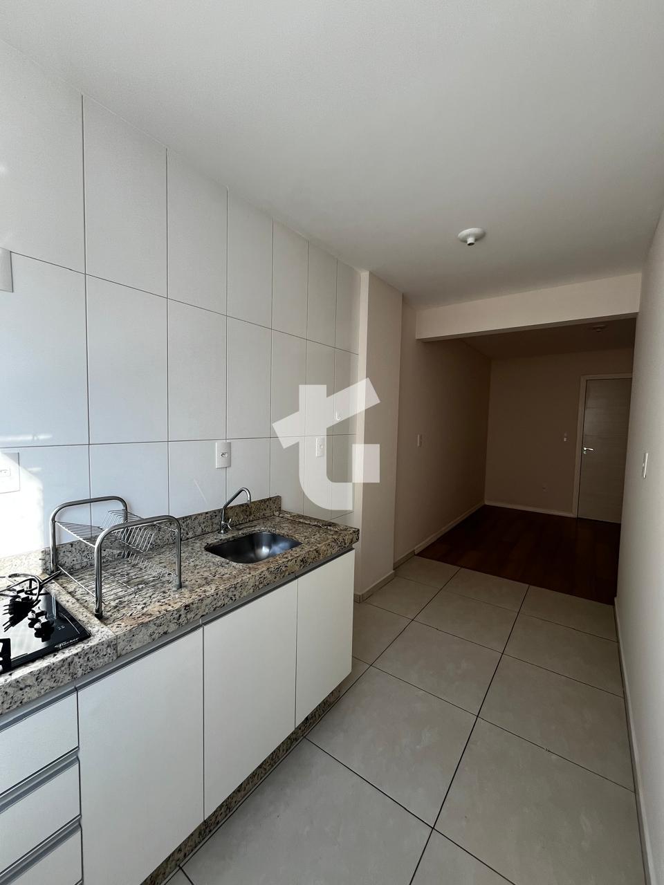 APARTAMENTO SEMIMOBILIADO PARA LOCAO NO ED. DONA HILDA, PATO BRANCO - PR