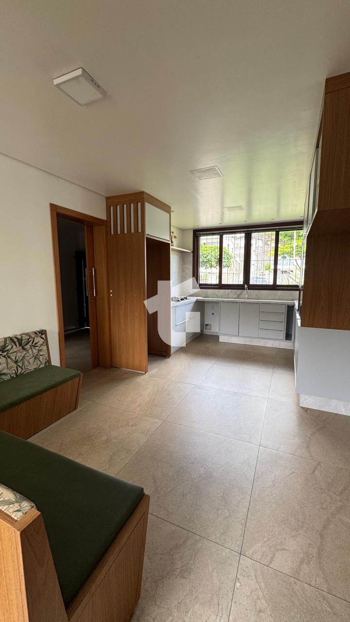 CASA TERRENO A VENDA PROX. TEATRO MUNICIPAL, R. IBIPOR,CENTRO-PATO BRANCO - PR.