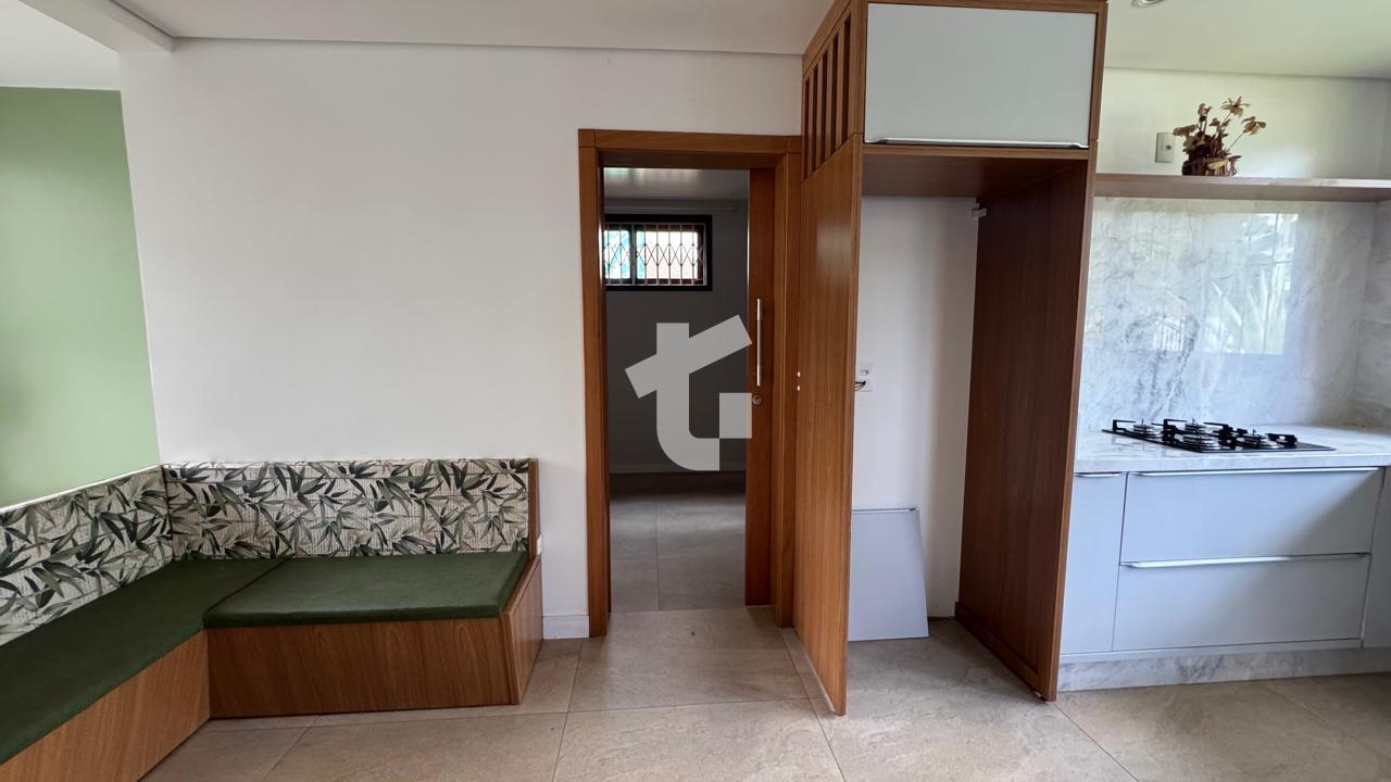 CASA TERRENO A VENDA PROX. TEATRO MUNICIPAL, R. IBIPOR,CENTRO-PATO BRANCO - PR.