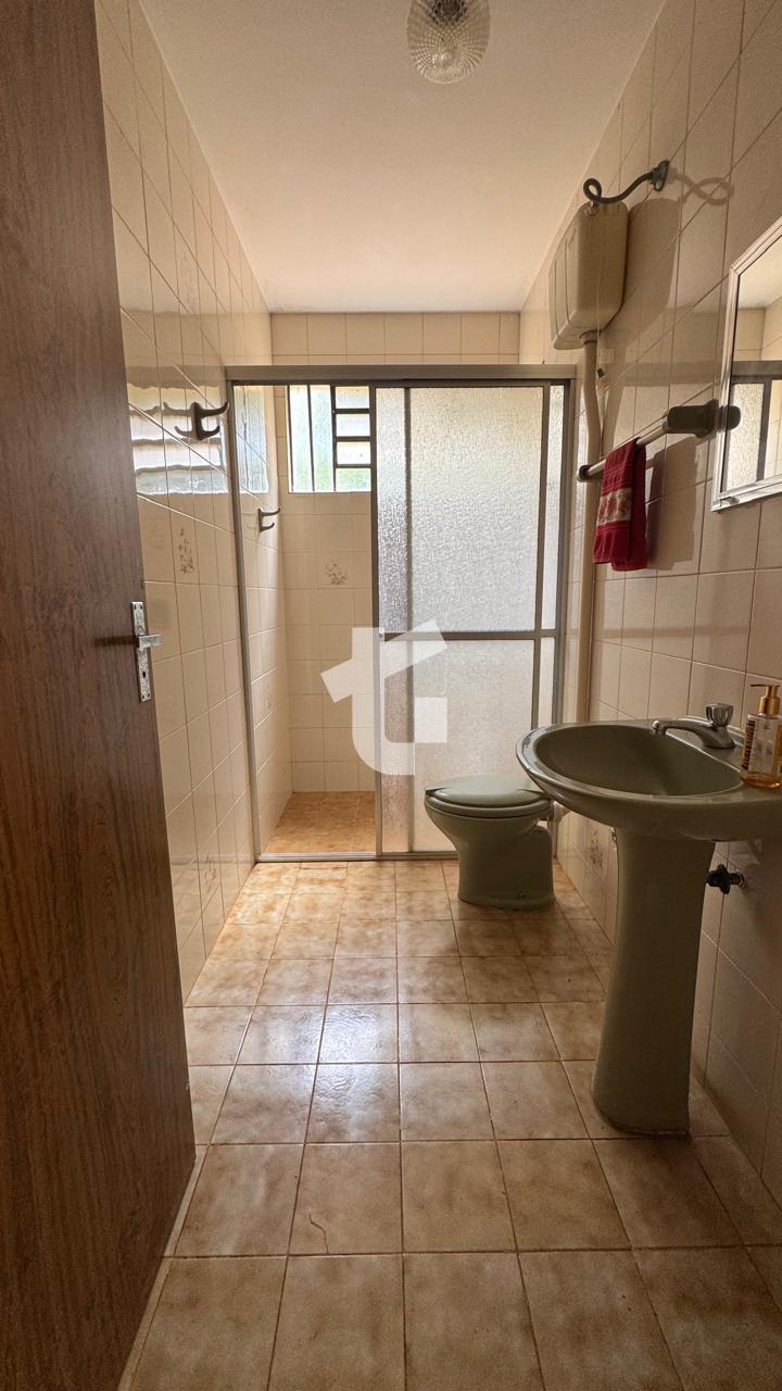 CASA TERRENO A VENDA PROX. TEATRO MUNICIPAL, R. IBIPOR,CENTRO-PATO BRANCO - PR.