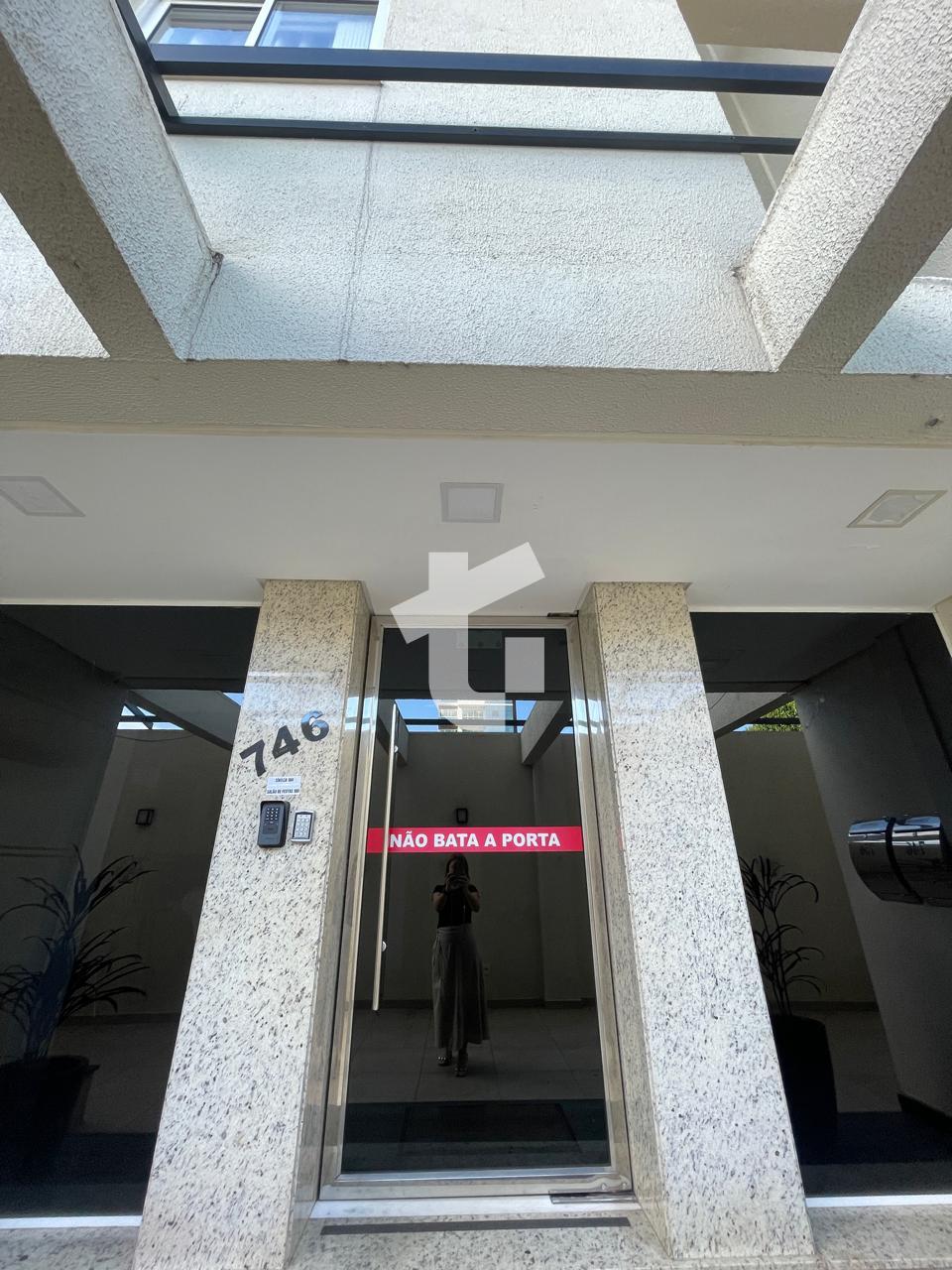 APARTAMENTO À VENDA COM 01 QUARTO NO MONTE CARMELO - CENTRO - ...