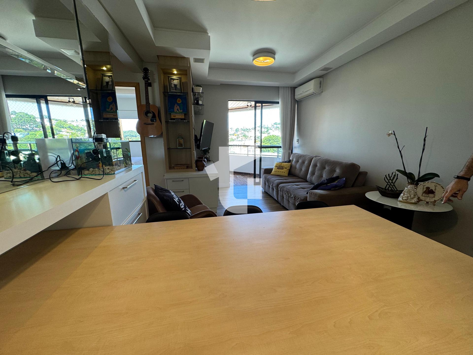 APARTAMENTO SEMIMOBILIADO VENDA - ED. SAN MARINO II, BAIRRO SANTA TEREZINHA.