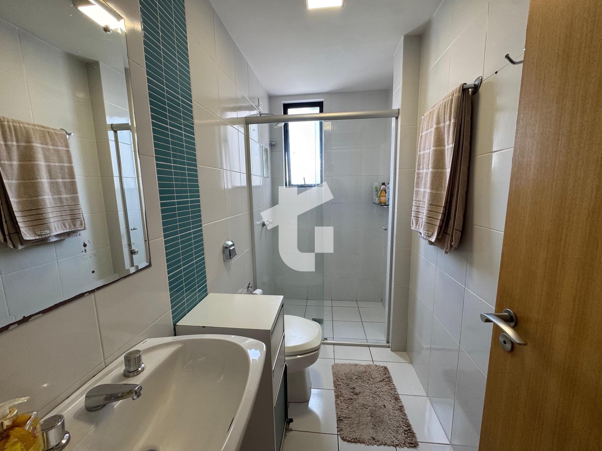 APARTAMENTO SEMIMOBILIADO VENDA - ED. SAN MARINO II, BAIRRO SANTA TEREZINHA.