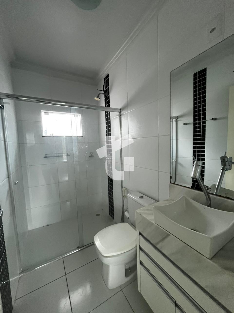 Sobrado com 3 dormitrios para locao, bairro Jardim das Amricas