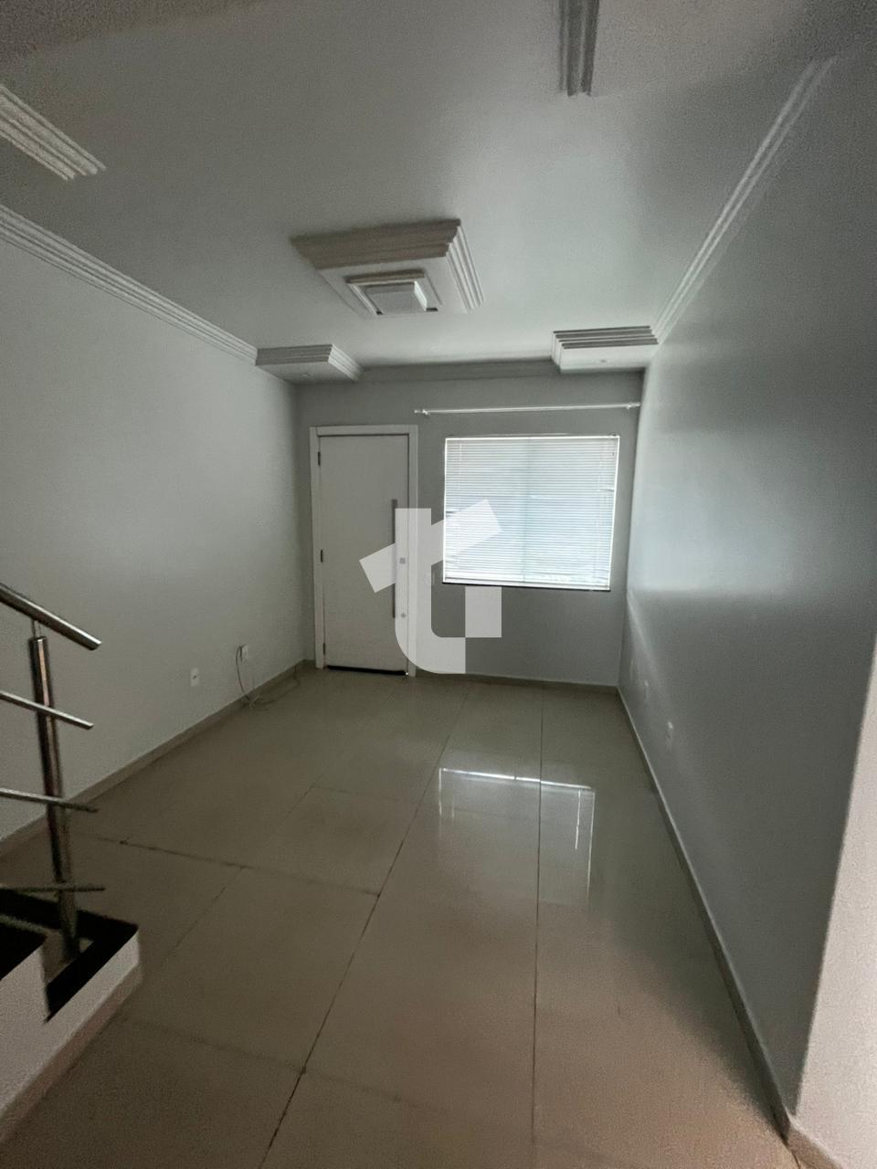 Sobrado com 3 dormitrios para locao, bairro Jardim das Amricas