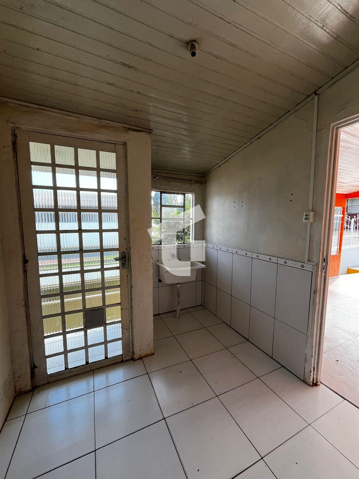 CASA COM 02 QUARTOS PARA LOCAO NO BAIRRO LA SALLE, PATO BRANCO - PR