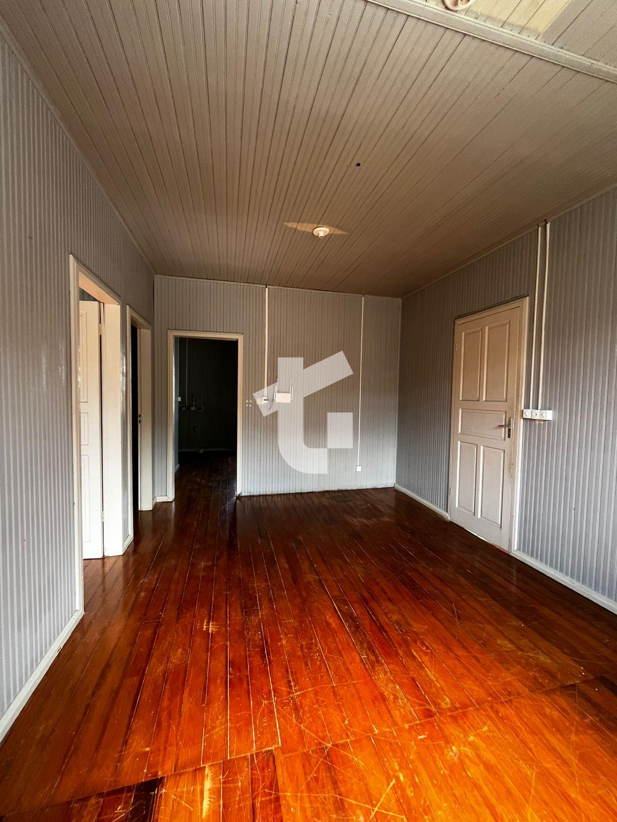 CASA COM 02 QUARTOS PARA LOCAO NO BAIRRO LA SALLE, PATO BRANCO - PR