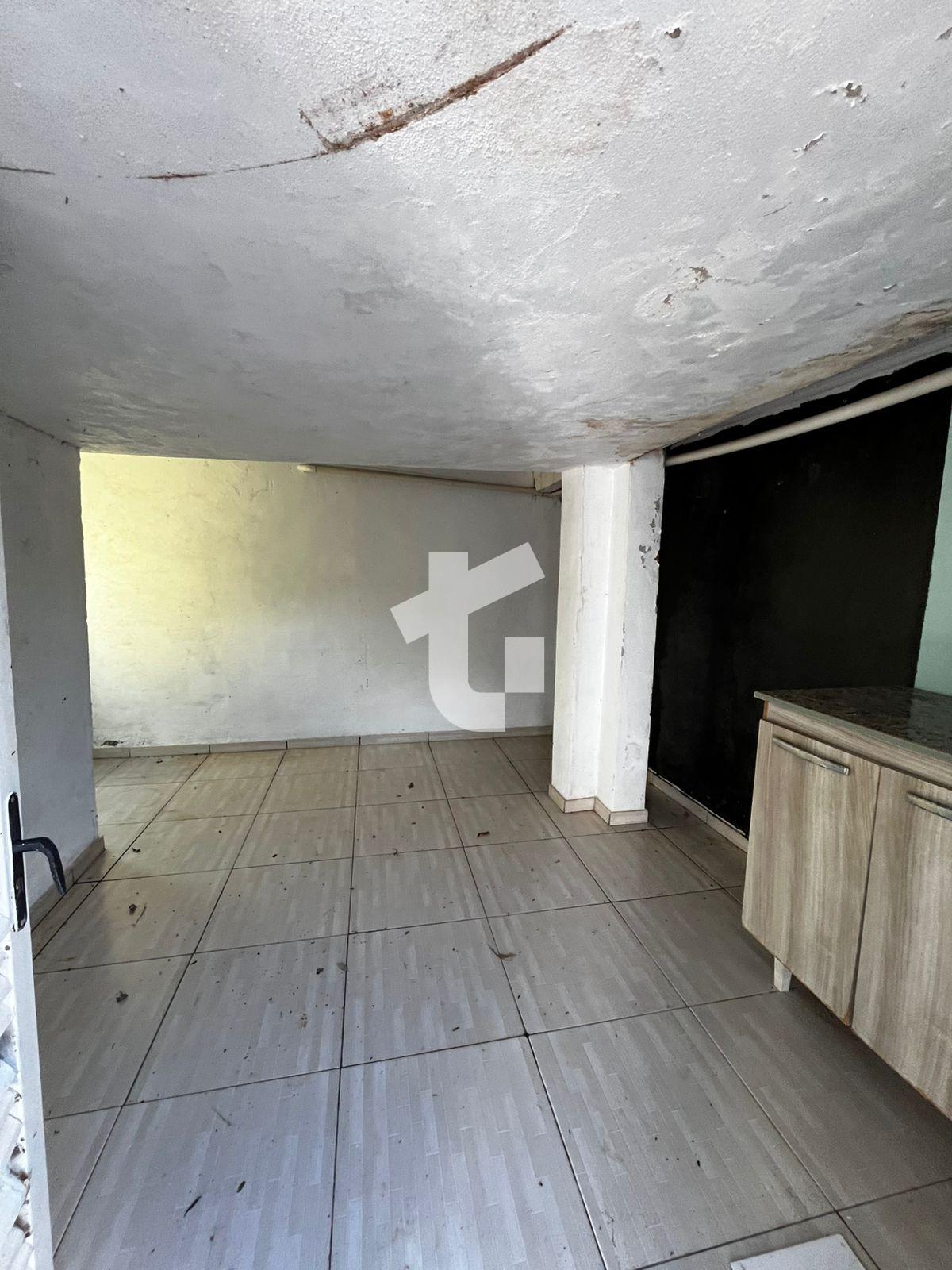 CASA COM 02 QUARTOS PARA LOCAO NO BAIRRO LA SALLE, PATO BRANCO - PR