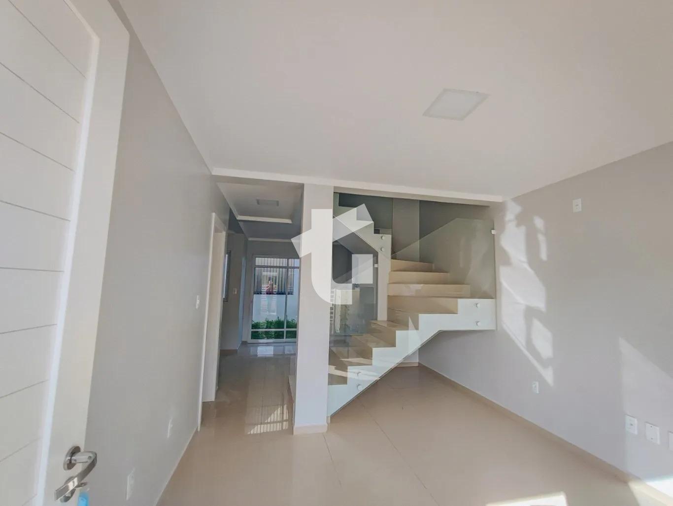 SOBRADO SEMINOVO A VENDA - 02 DORMITÓRIOS - AEROPORTO, PATO BR...