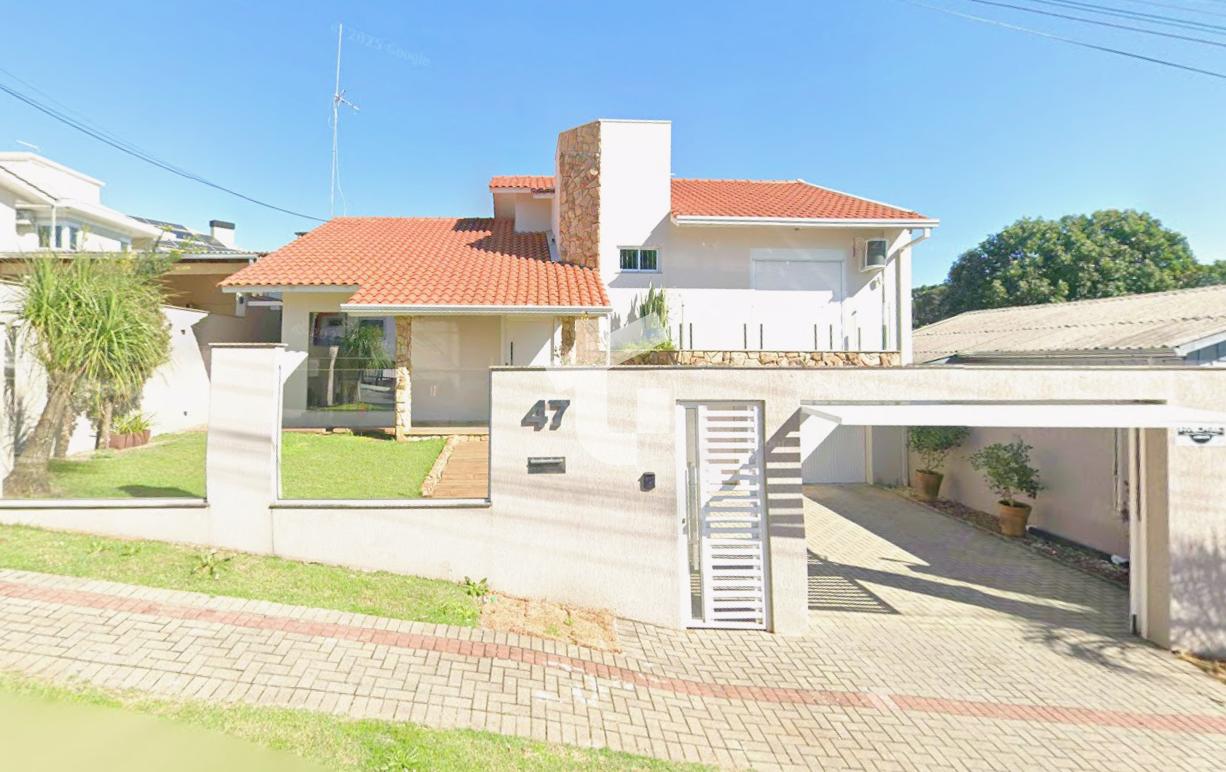 CASA SEMIMOBILIADA À VENDA NO BAIRRO BORTOT - PATO BRANCO PR.