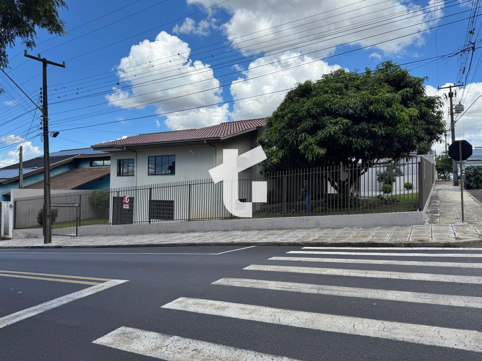 CASA TÉRREA PARA LOCAÇÃO COM 248M  NO SAMBUGARO -  PATO BRANCO...