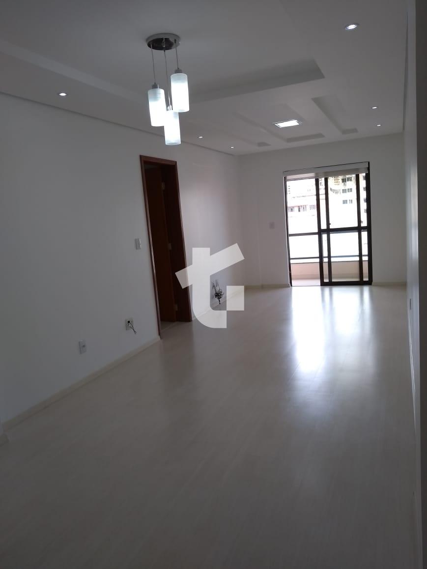 APARTAMENTO SEMIMOBILIADO NO RESIDENCIAL JATOB, CENTRO, PATO BRANCO - PR.