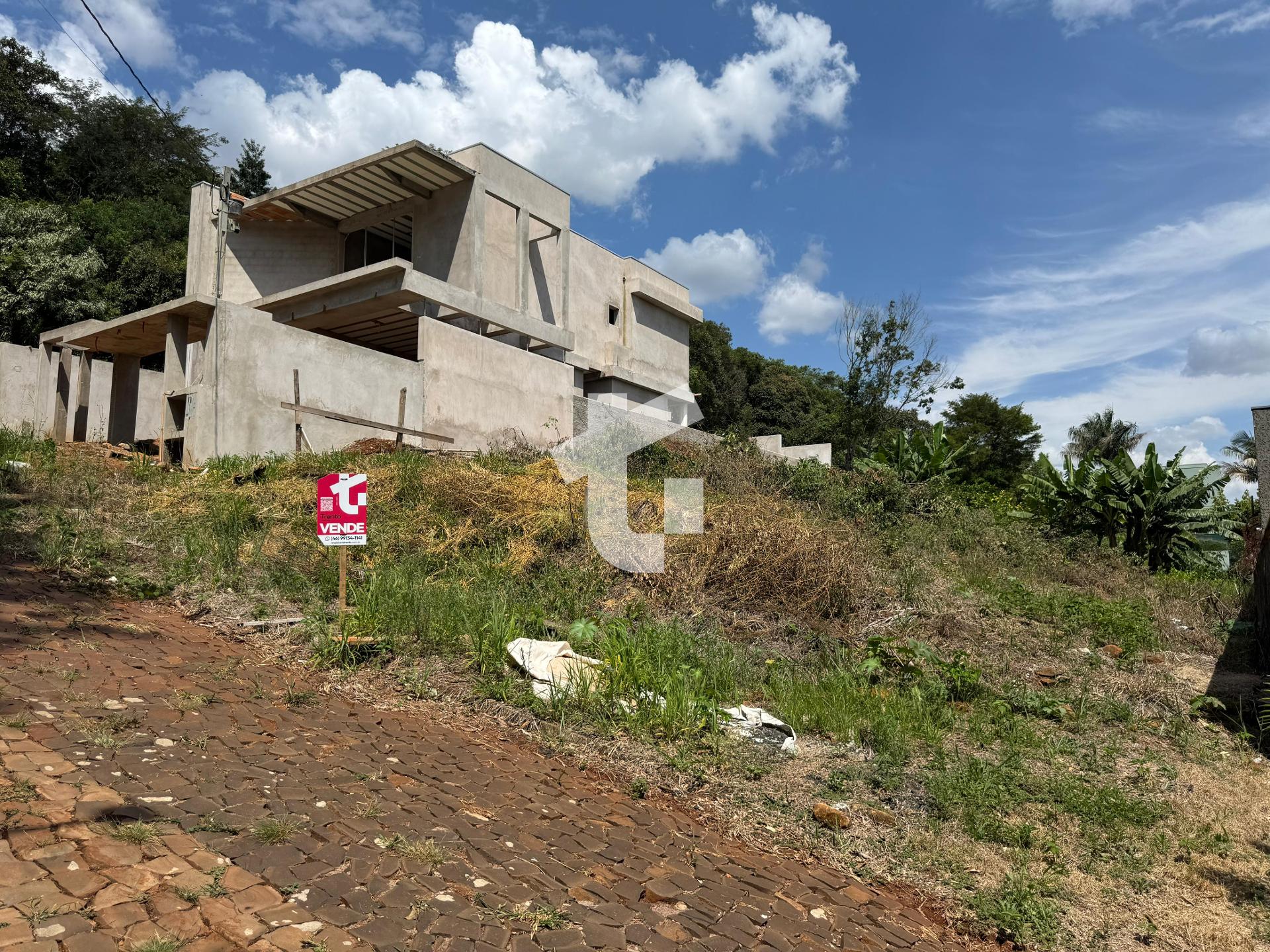 TERRENO À VENDA, FACE NORTE E PRÓXIMO A ÀREA DE RESERVA -  PAT...