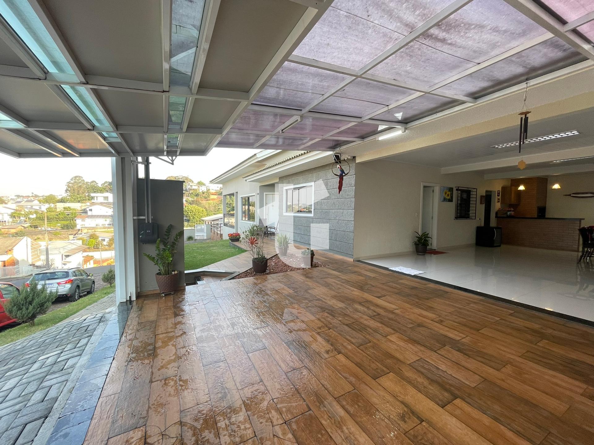 CASA DE ALTO PADRO PARA VENDA NO BAIRRO MENINO DEUS, PATO BRANCO - PR