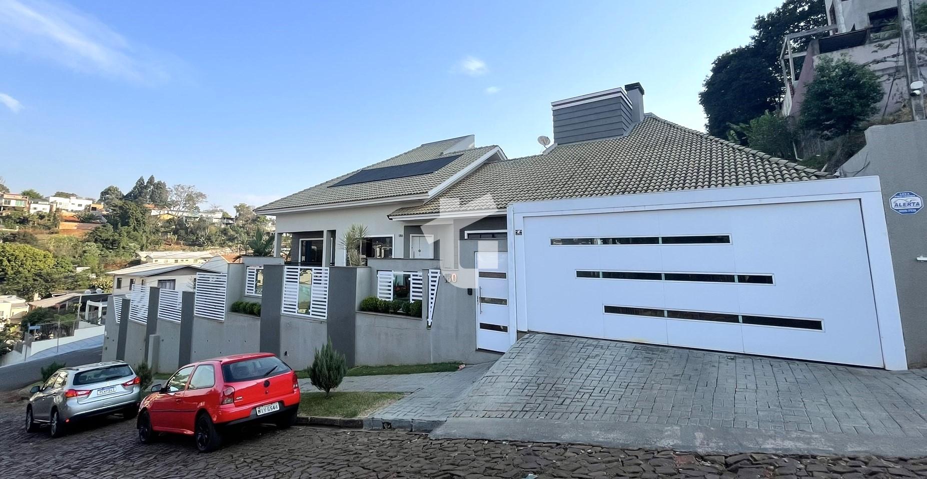 CASA DE ALTO PADRÃO PARA VENDA NO BAIRRO MENINO DEUS, PATO BRA...