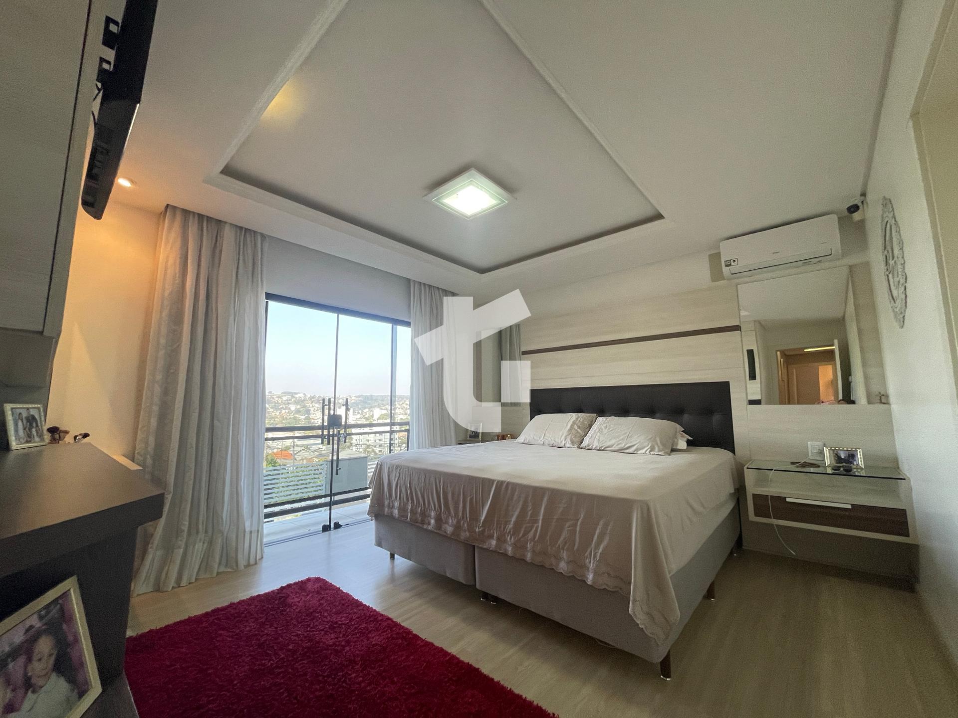 CASA DE ALTO PADRO PARA VENDA NO BAIRRO MENINO DEUS, PATO BRANCO - PR