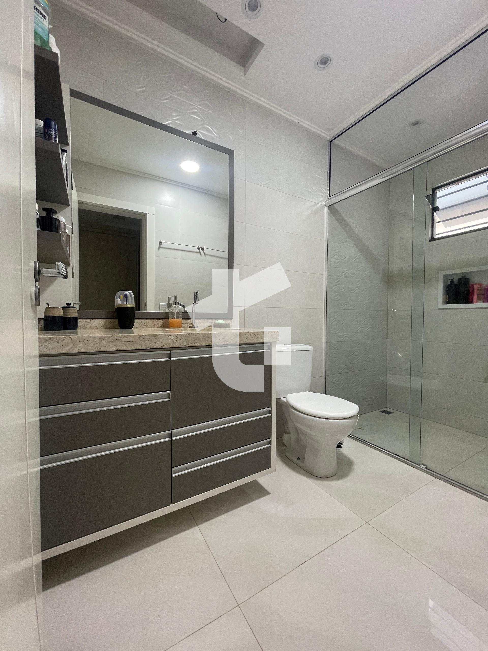 CASA DE ALTO PADRO PARA VENDA NO BAIRRO MENINO DEUS, PATO BRANCO - PR