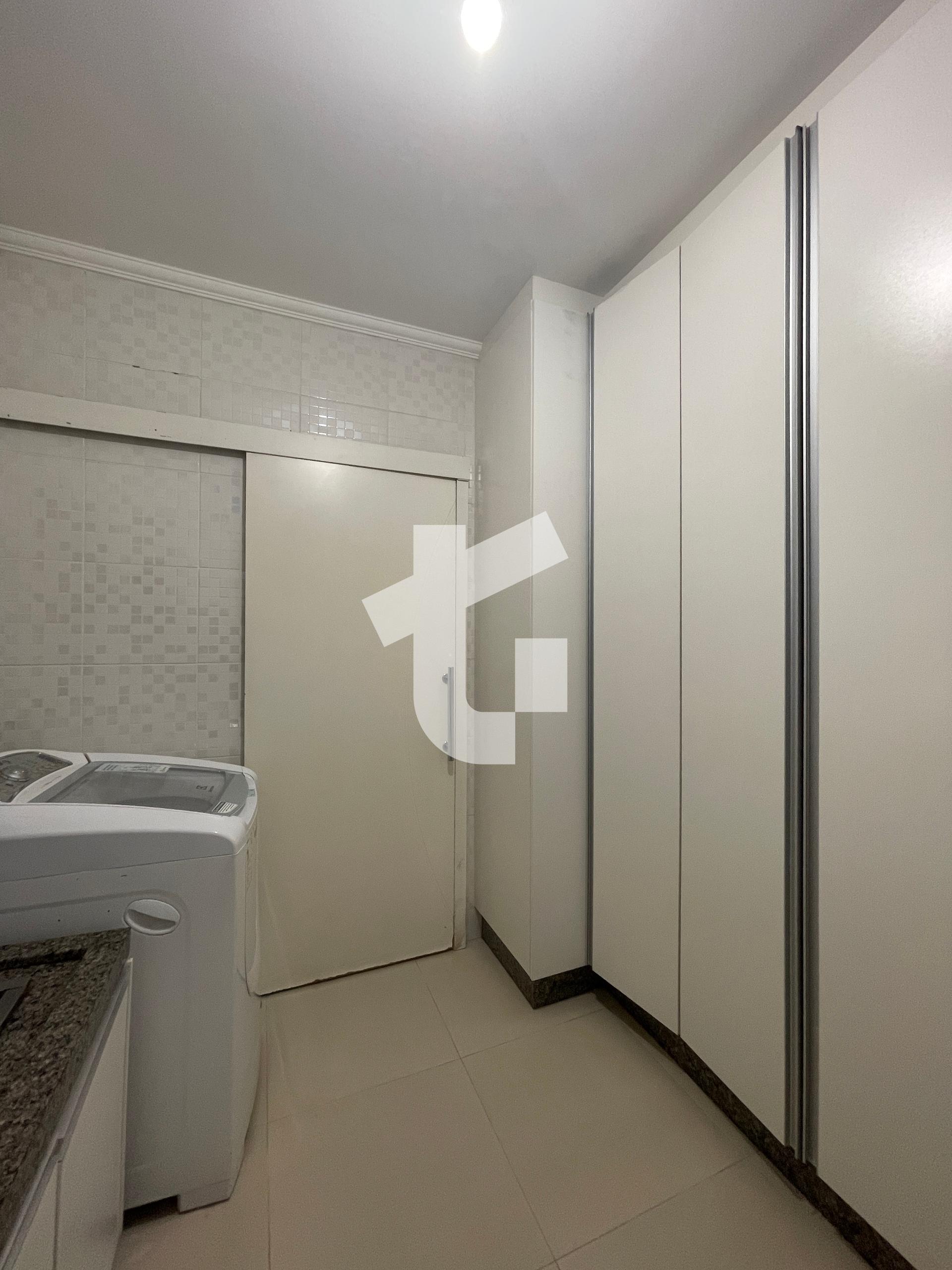 CASA DE ALTO PADRO PARA VENDA NO BAIRRO MENINO DEUS, PATO BRANCO - PR