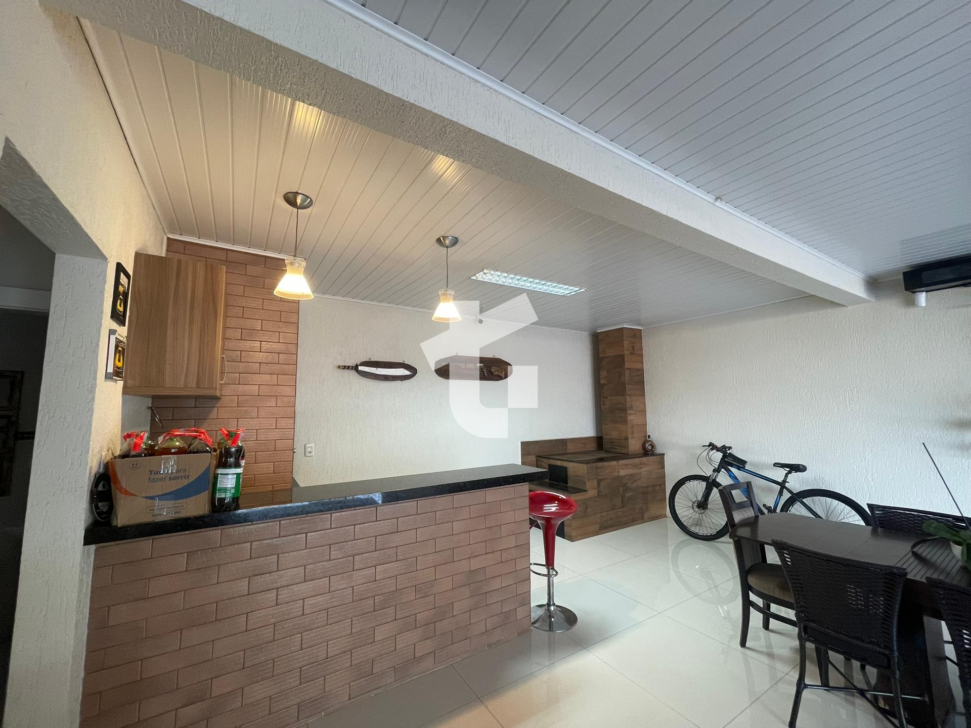 CASA DE ALTO PADRO PARA VENDA NO BAIRRO MENINO DEUS, PATO BRANCO - PR