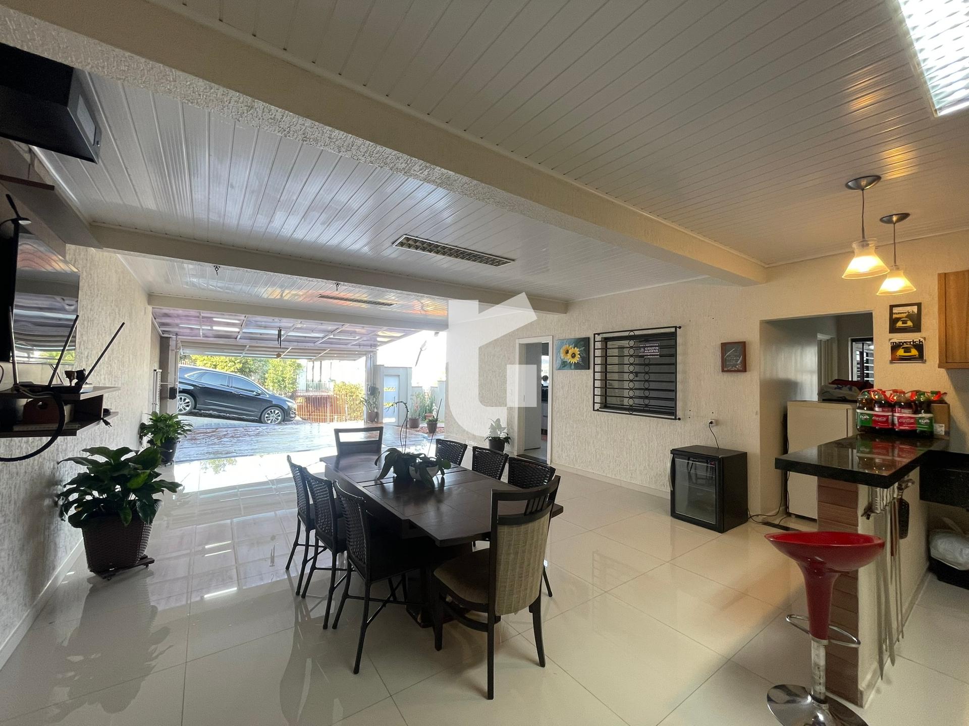 CASA DE ALTO PADRO PARA VENDA NO BAIRRO MENINO DEUS, PATO BRANCO - PR