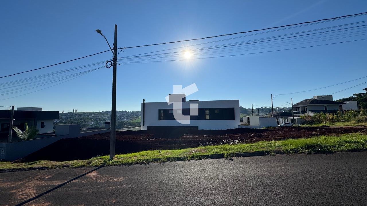 EXCELENTE  TERRENO DE ESQUINA À VENDA NO LOTEAMENTO PELOSO, PA...