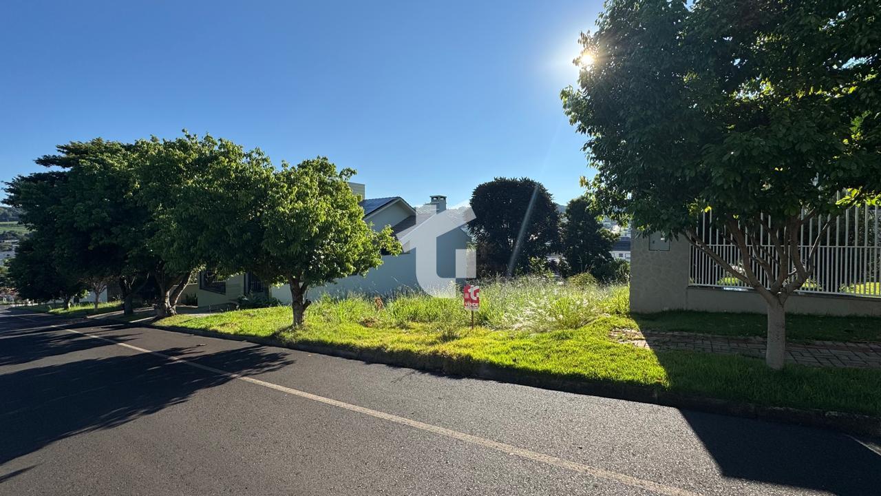 EXCELENTE TERRENO À VENDA NO BAIRRO VILA ISABEL, RUA AIMORÉ - ...