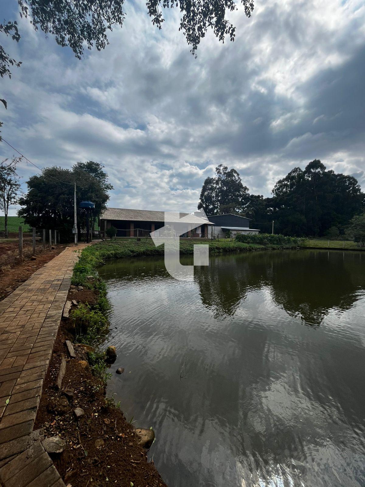 BLISSIMA CHCARA VENDA A MENOS DE 1 KM DE PATO BRANCO - PR