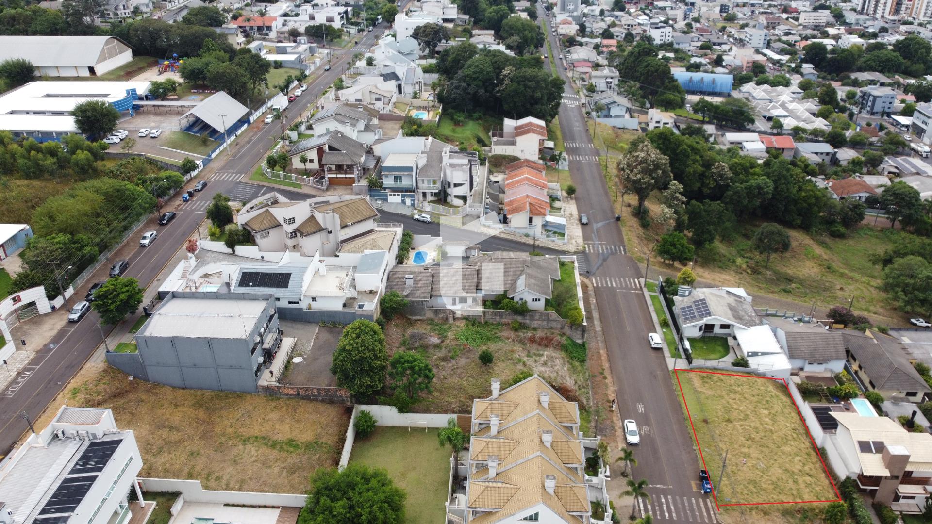 TERRENO DE ESQUINA À VENDA NO BAIRRO AMADORI - PATO BRANCO-PR.