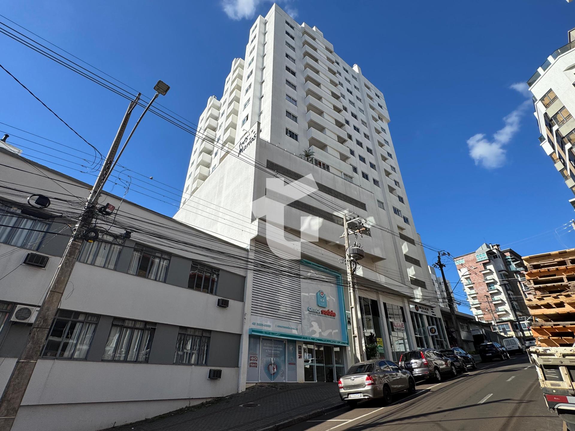 APARTAMENTO MOBILIADO À VENDA NO EDIFÍCIO 03 MARIAS, CENTRO, P...