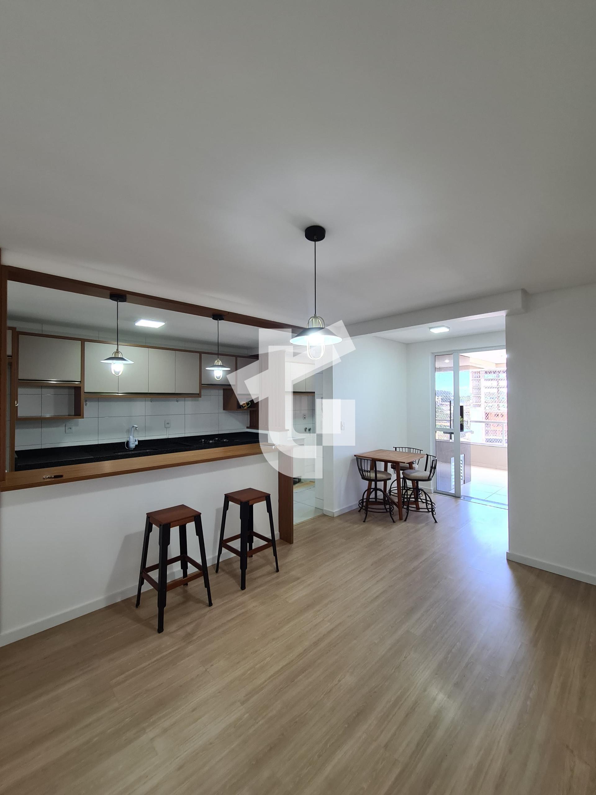 APARTAMENTO SEMIMOBILIADO À VENDA NO EDIF. IGNÊS T. PIACENTINI...