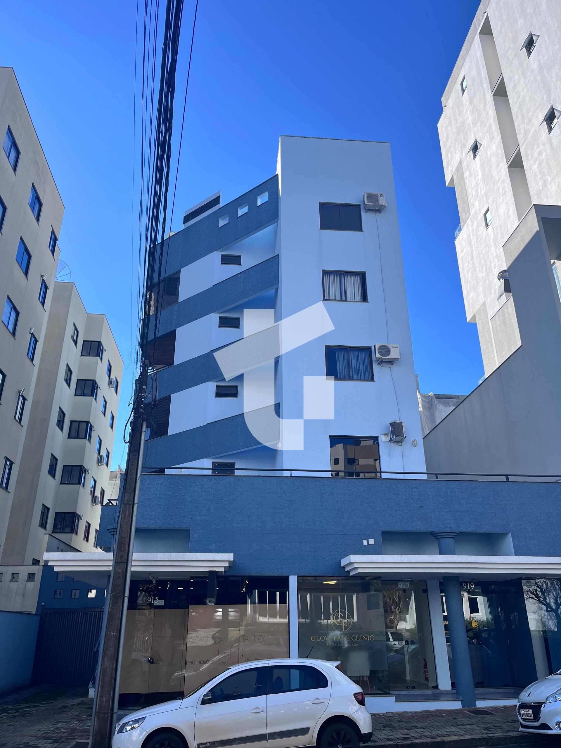 APARTAMENTO PRIMEIRO ANDAR SEMIMOBILIADO PARA VENDA ED. MONACO...