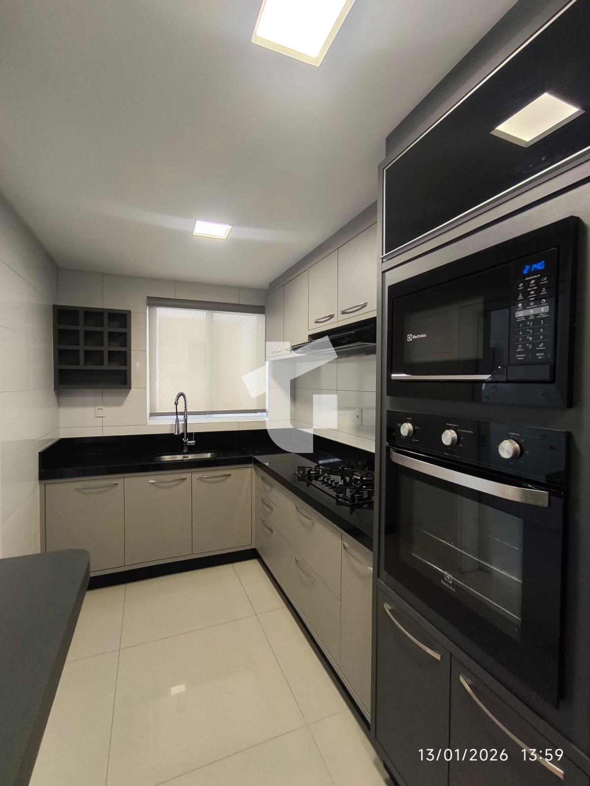 APARTAMENTO SEMIMOBILIADO VENDA NO ED. AVENIDA CENTRAL, CENTRO, PATO BRANCO.