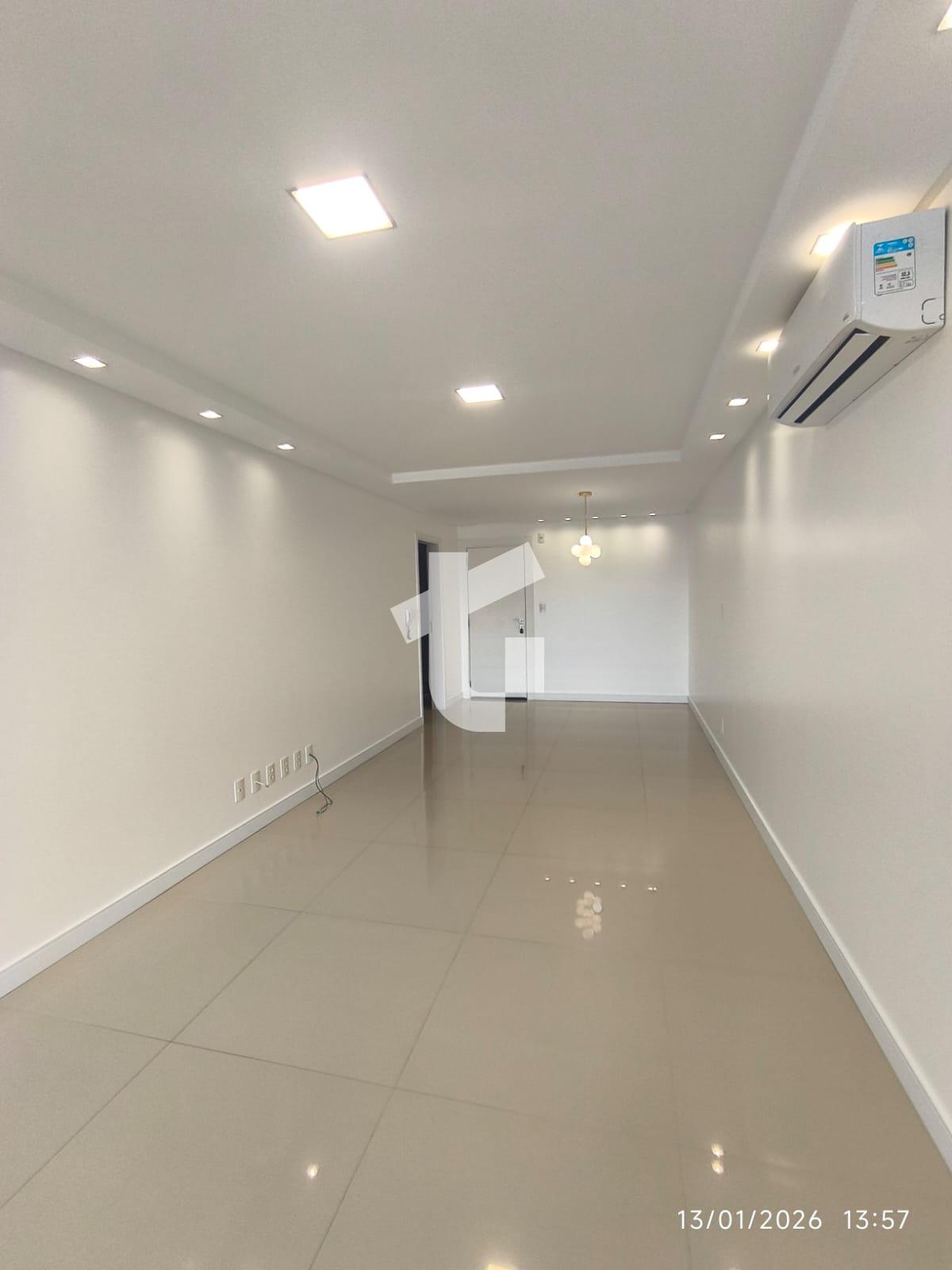 APARTAMENTO SEMIMOBILIADO VENDA NO ED. AVENIDA CENTRAL, CENTRO, PATO BRANCO.