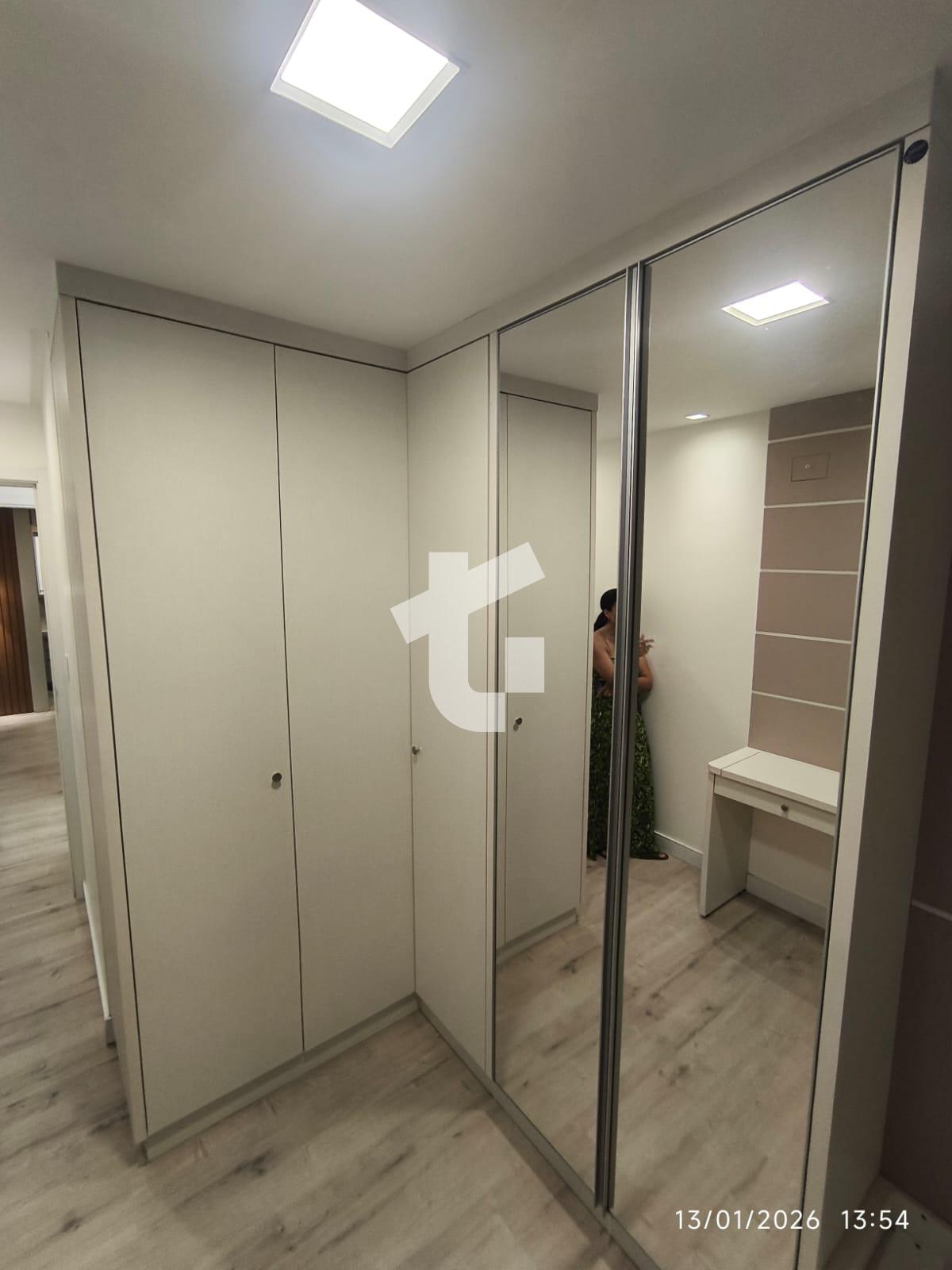 APARTAMENTO SEMIMOBILIADO VENDA NO ED. AVENIDA CENTRAL, CENTRO, PATO BRANCO.