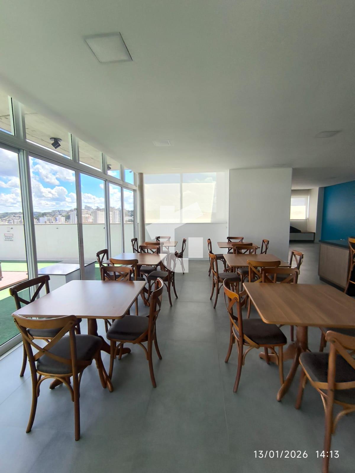 APARTAMENTO SEMIMOBILIADO VENDA NO ED. AVENIDA CENTRAL, CENTRO, PATO BRANCO.