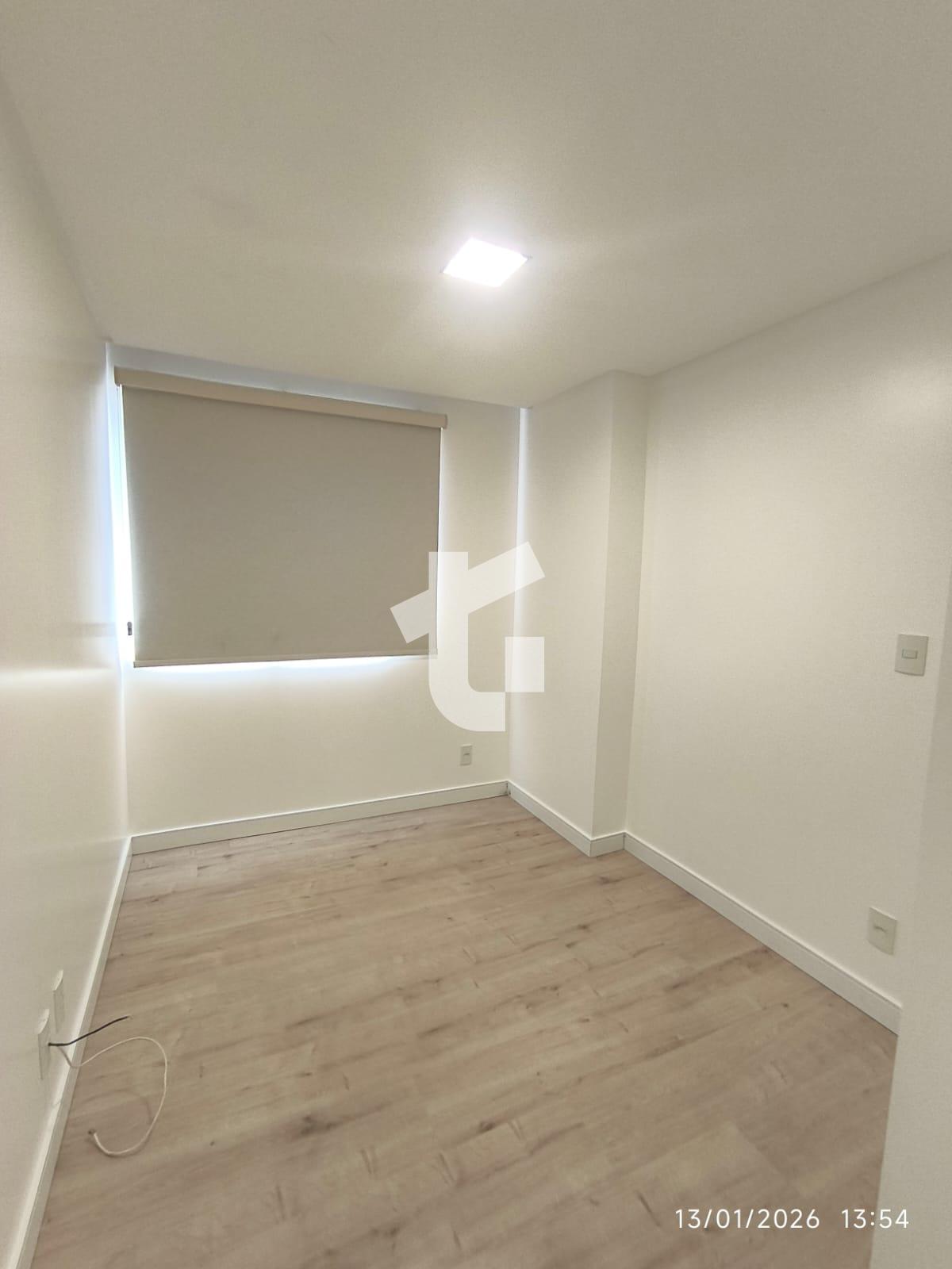 APARTAMENTO SEMIMOBILIADO VENDA NO ED. AVENIDA CENTRAL, CENTRO, PATO BRANCO.