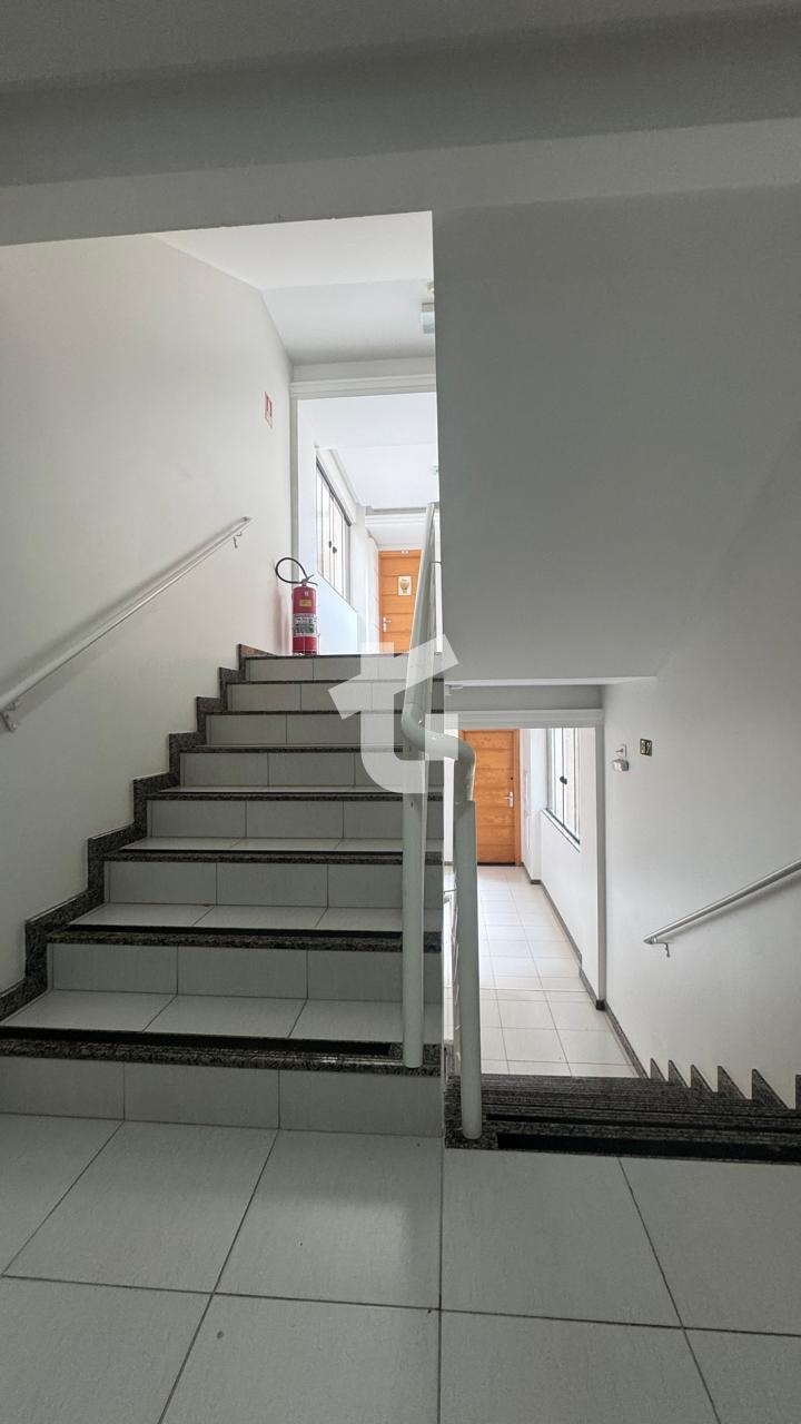 APARTAMENTO SEMIMOBILIADO VENDA NO RESIDENCIAL TOSCANA, CENTRO, PATO BRANCO.