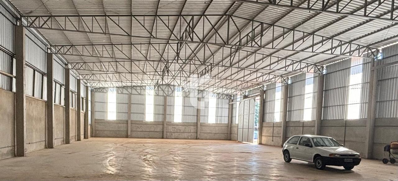 BARRACÃO DISPONÍVEL PARA LOCAÇÃO NO BAIRRO SÃO FRANCISCO, PATO...