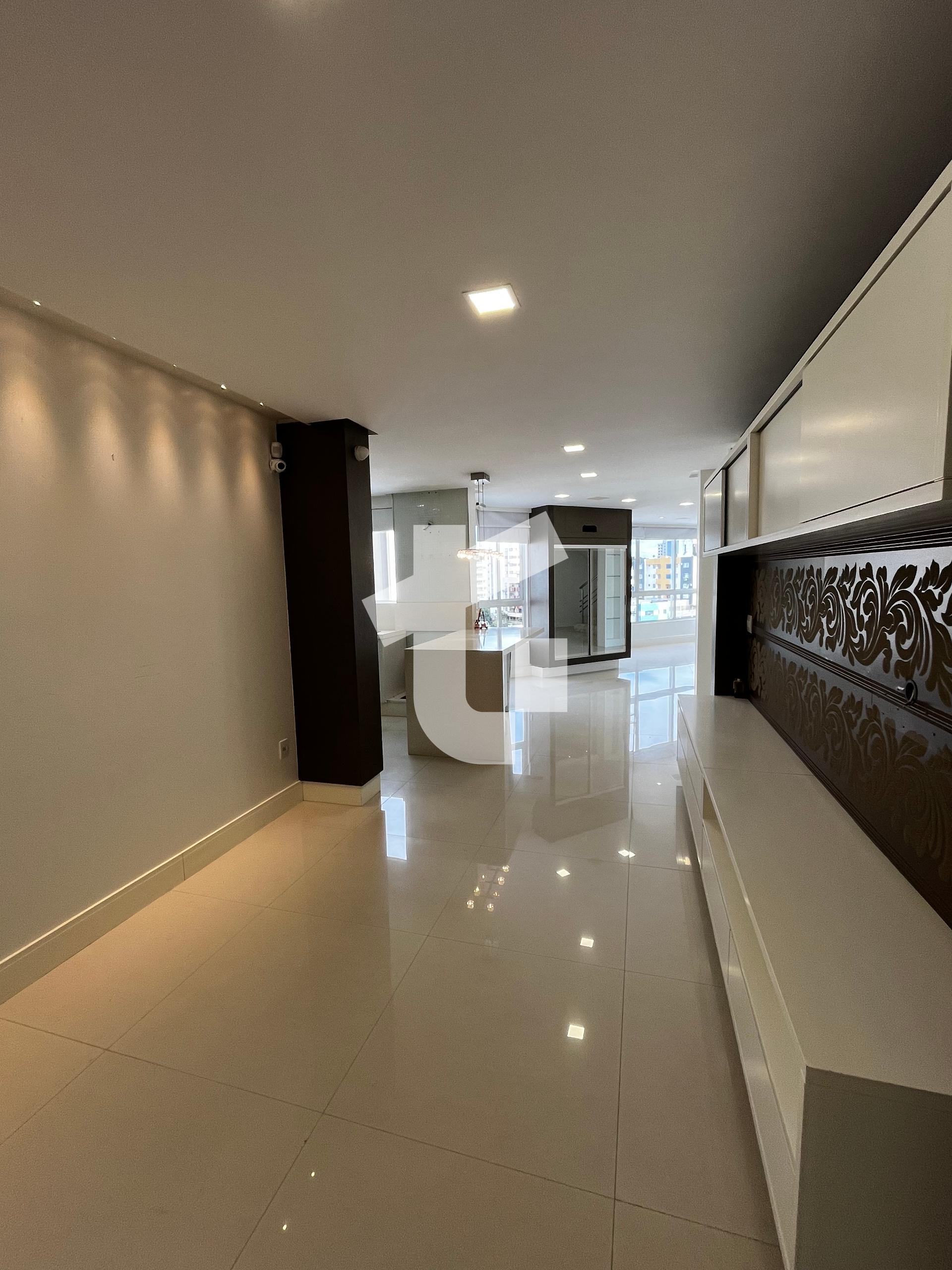 COBERTURA DUPLEX VENDA NO ED. RESIDENCIAL PETRA, CENTRO, PATO BRANCO PR.