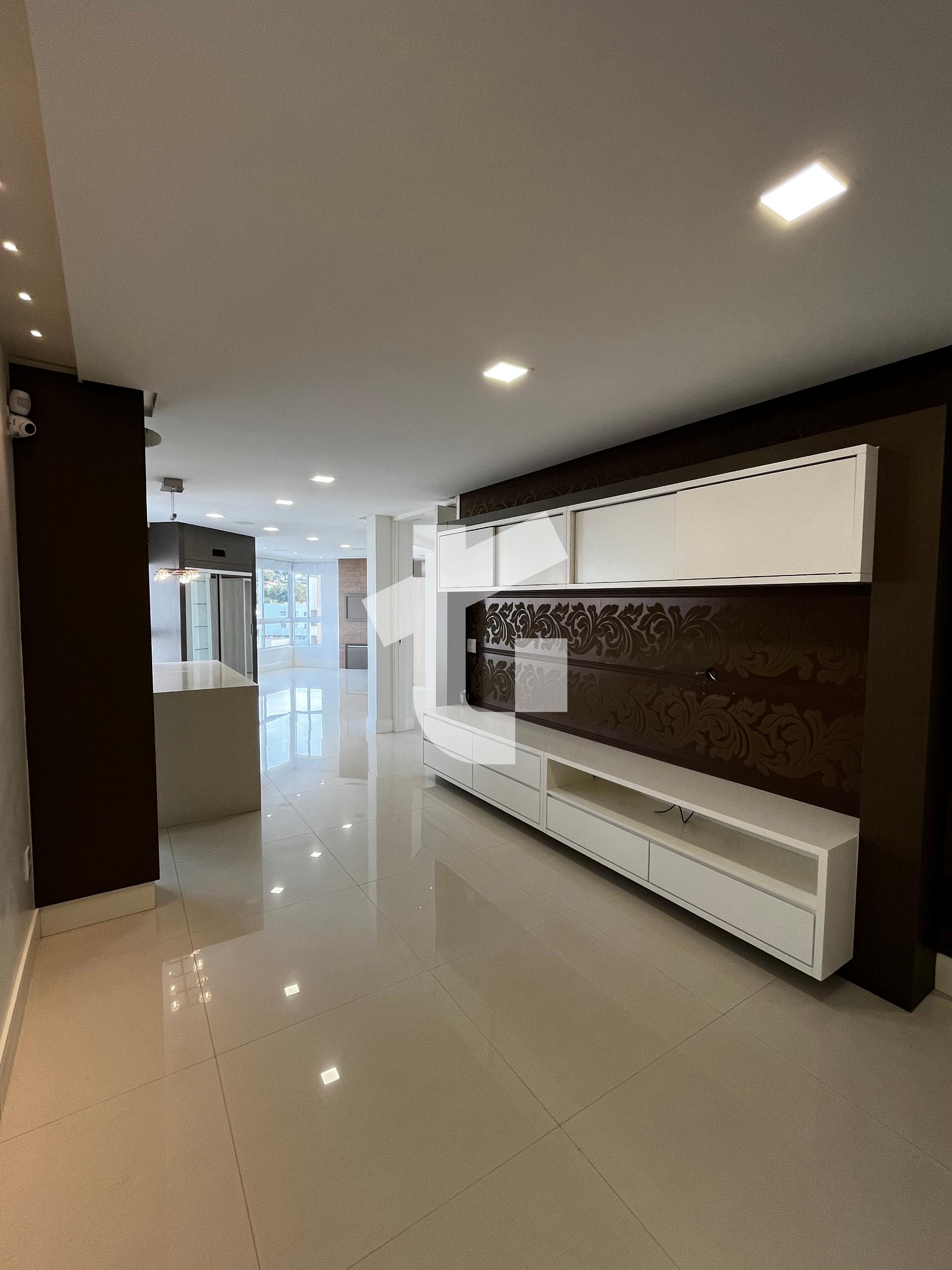 COBERTURA DUPLEX VENDA NO ED. RESIDENCIAL PETRA, CENTRO, PATO BRANCO PR.