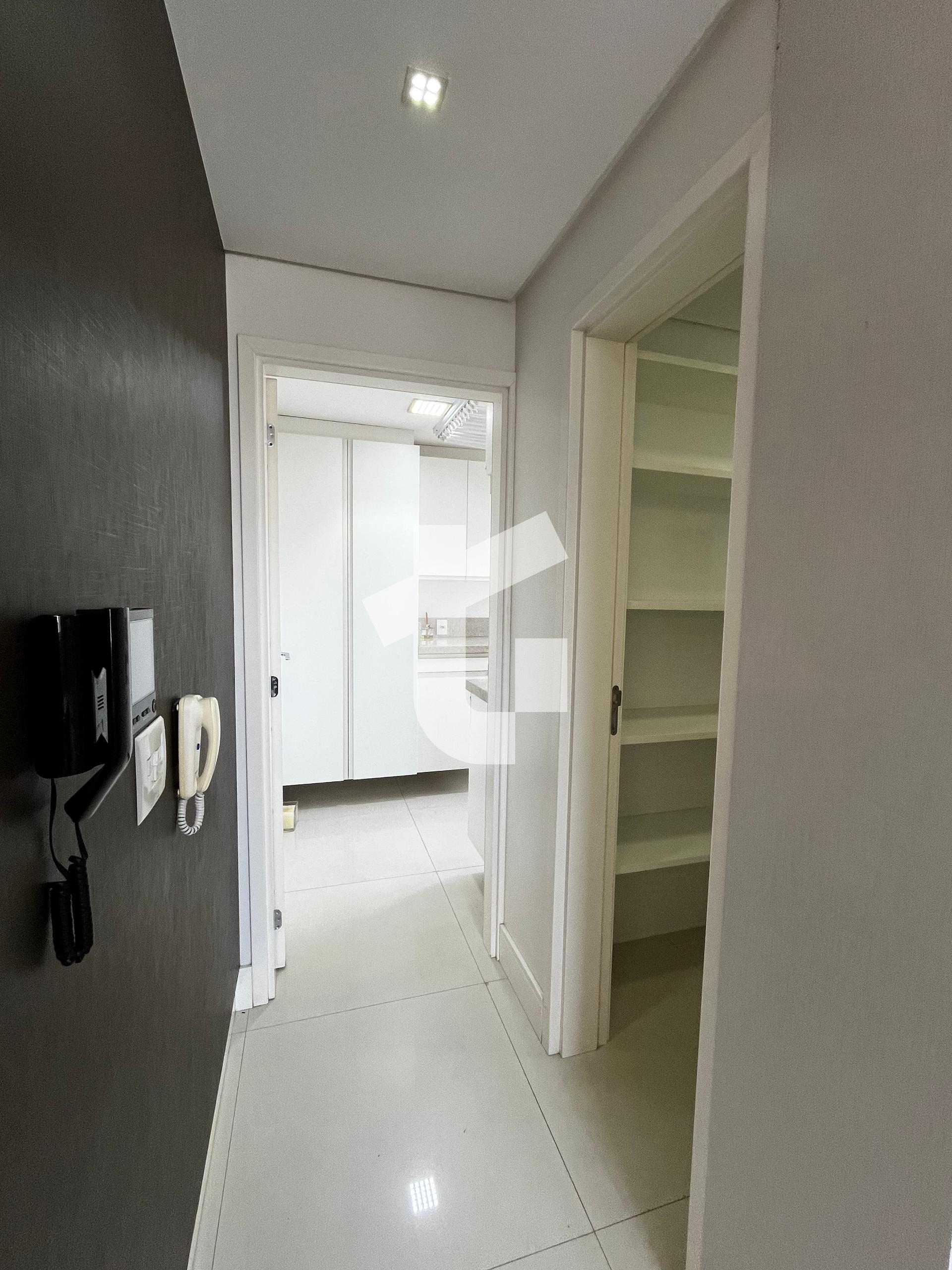 COBERTURA DUPLEX VENDA NO ED. RESIDENCIAL PETRA, CENTRO, PATO BRANCO PR.