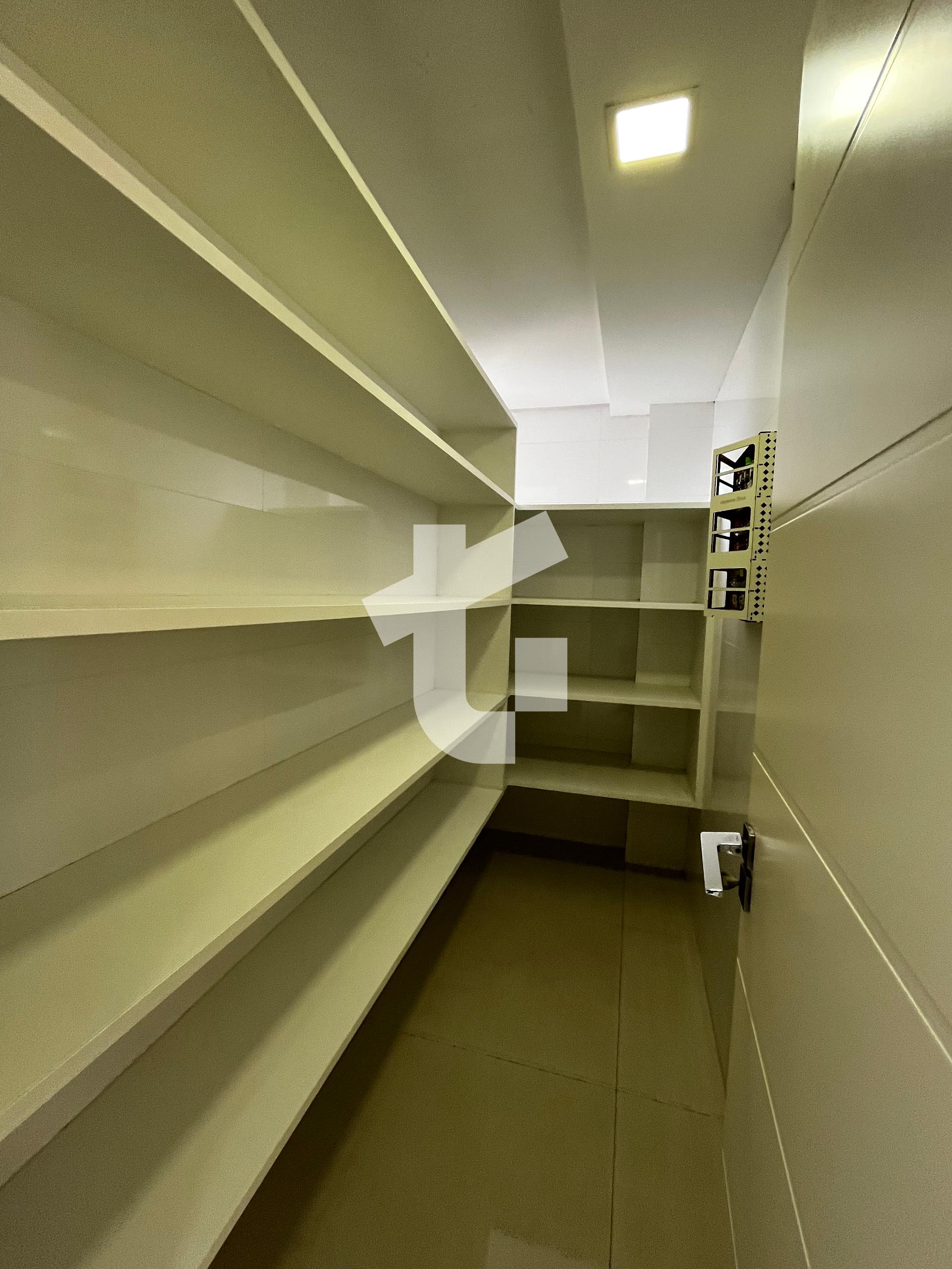 COBERTURA DUPLEX VENDA NO ED. RESIDENCIAL PETRA, CENTRO, PATO BRANCO PR.